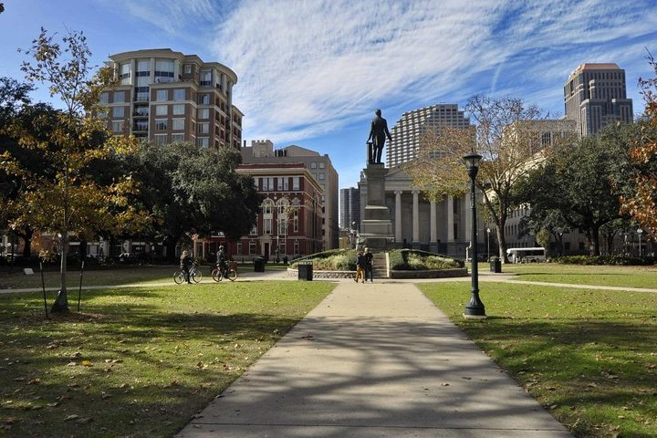 Self-Guided New Orleans Scavenger Hunt: Getting Down To Business - Photo 1 of 8
